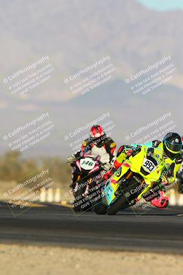 media/Dec-07-2024-CVMA (Sat) [[21c5f1ef85]]/Race 12-Supersport Middleweight/